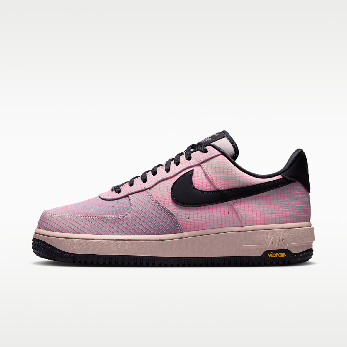 Nike エア フォース 1 '07 LX ヴィブラム